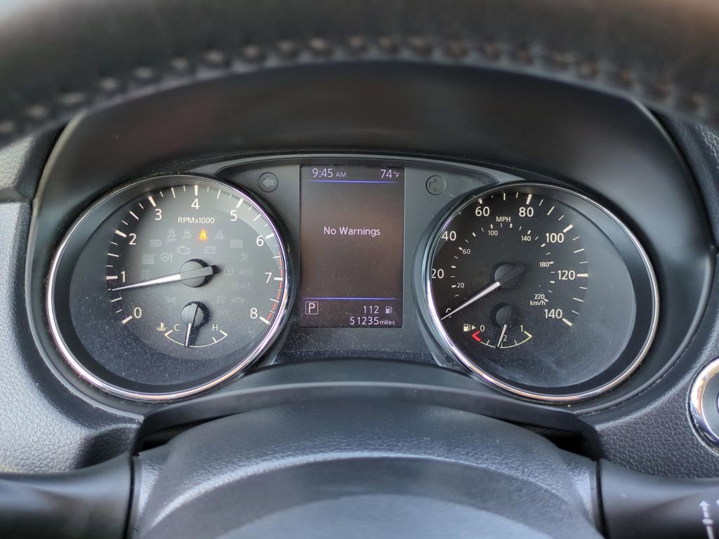 Used 2018 Nissan Rogue SV AWD/4WD image 21