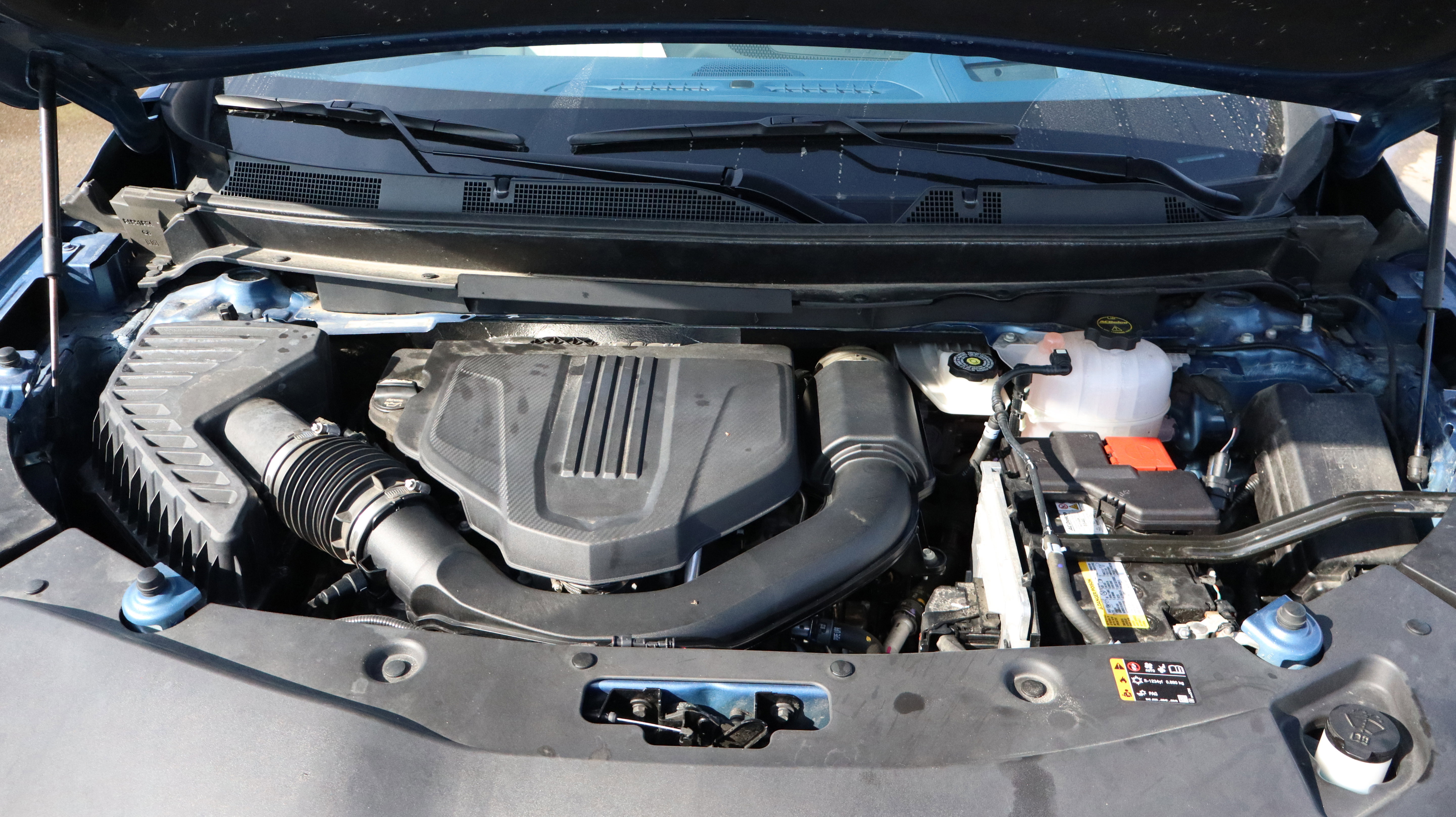 Certified 2025 Buick Enclave Avenir w/ Super Cruise Package image 16