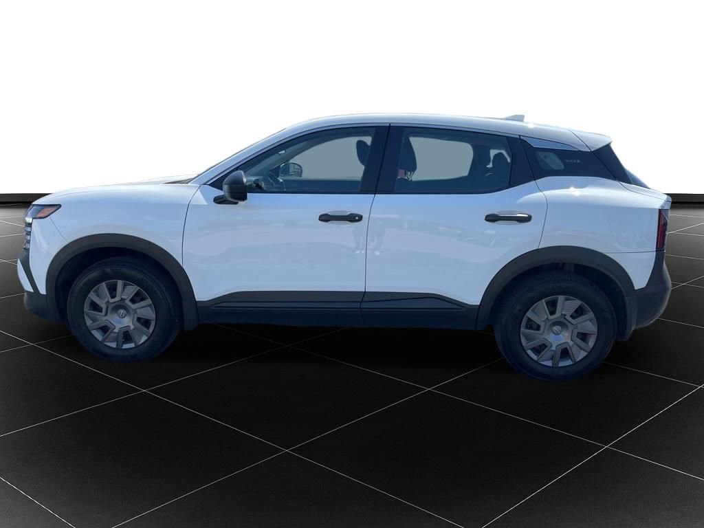 Used 2025 Nissan Kicks S AWD/4WD image 2