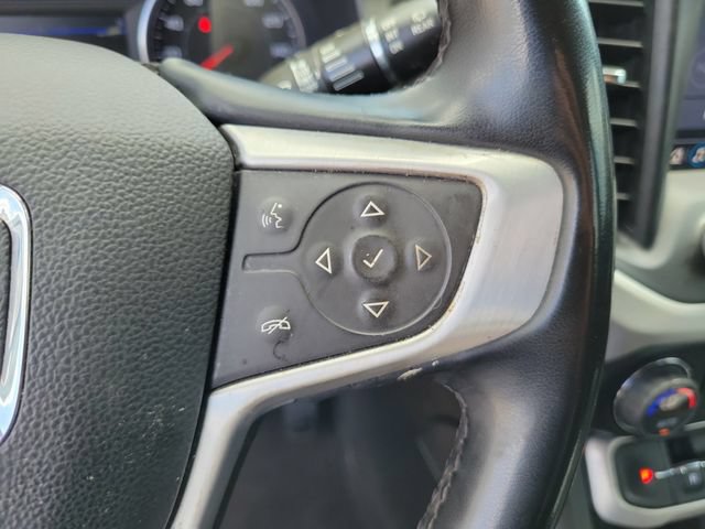 Used 2023 GMC Acadia SLT AWD/4WD image 27