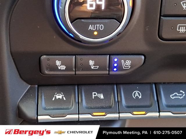 Certified 2021 Chevrolet Silverado 1500 High Country w/ Technology Package AWD/4WD image 28