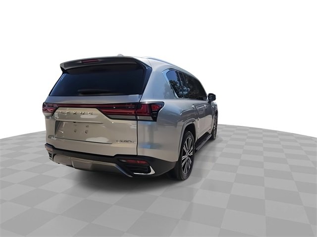 Used 2023 Lexus LX 600 4WD w/ Luxury Package image 8