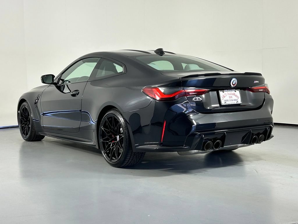 Used 2023 BMW M4 Coupe w/ Executive Package RWD image 6