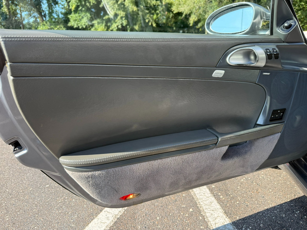 Used 2005 Porsche Boxster image 31