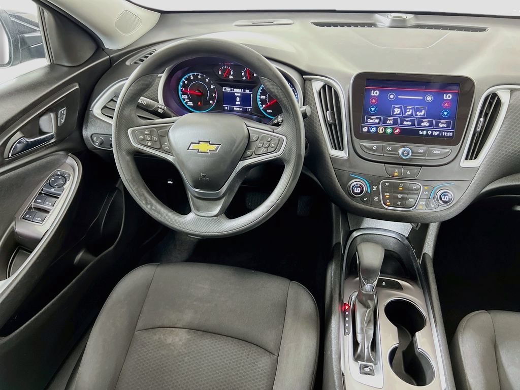 Used 2023 Chevrolet Malibu LT FWD image 27