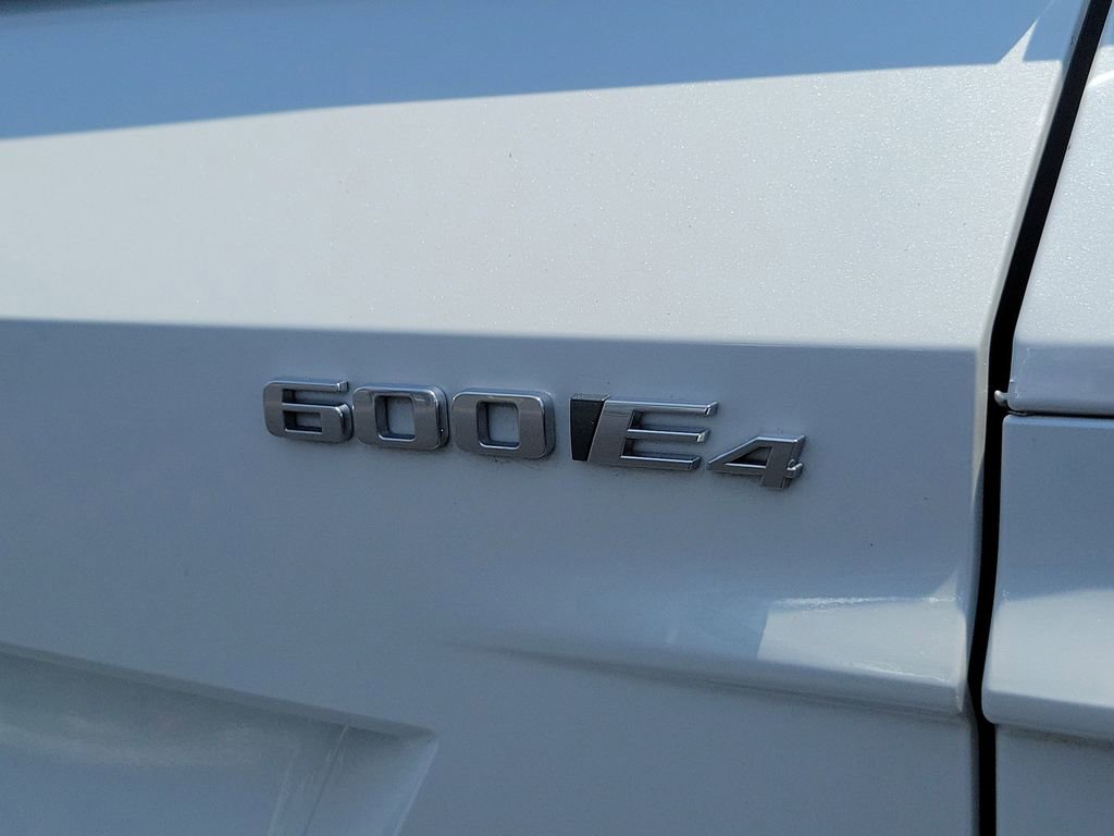 Used 2024 Cadillac Lyriq Tech w/ Driver Assist Package AWD/4WD image 28