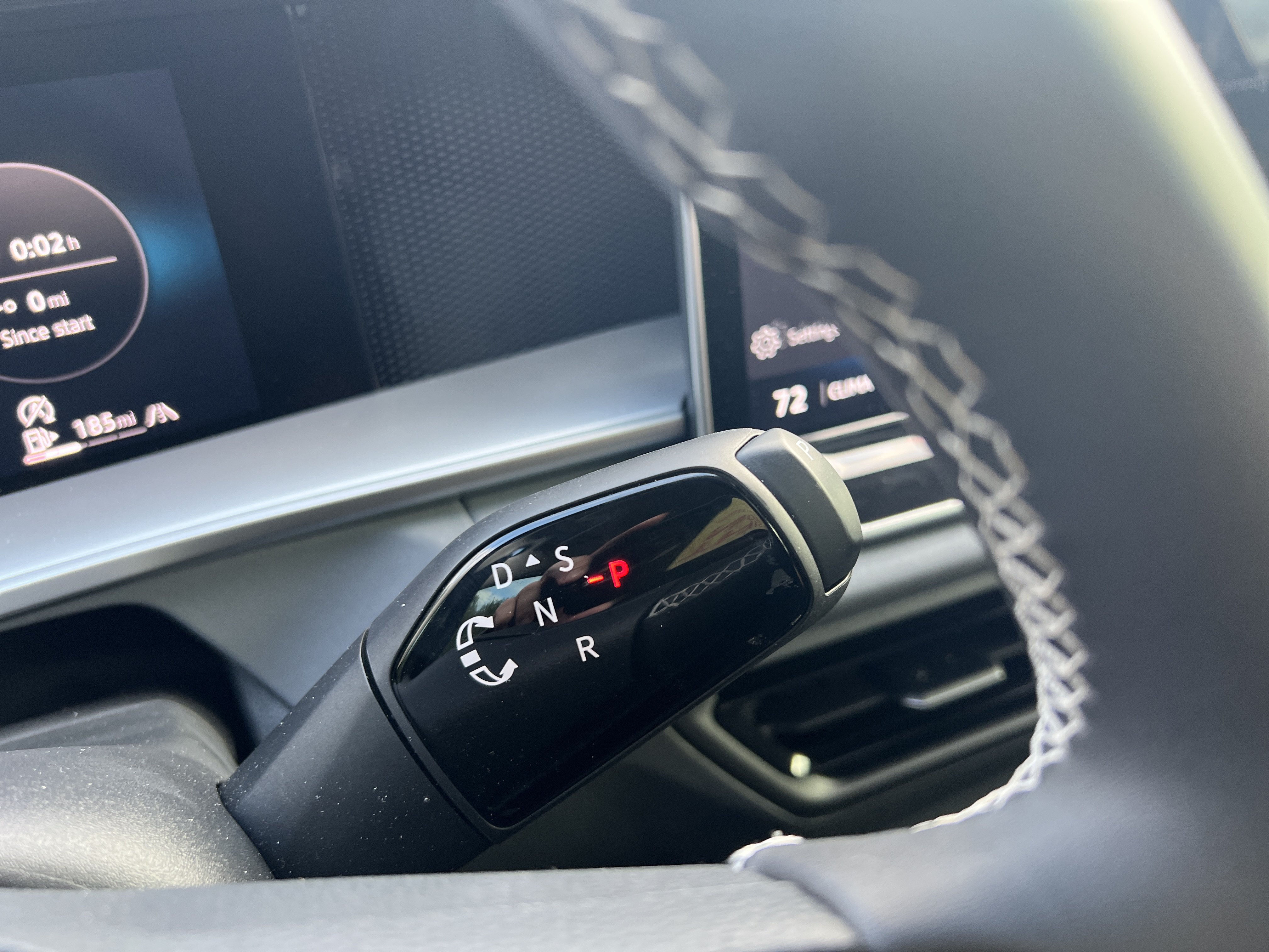 Certified 2026 Volkswagen Tiguan SE AWD/4WD image 21