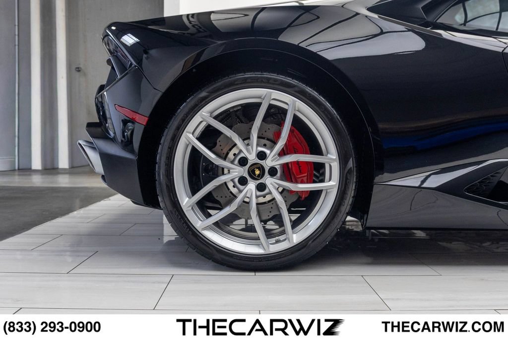 Used 2016 Lamborghini Huracan LP 580-2 RWD image 28