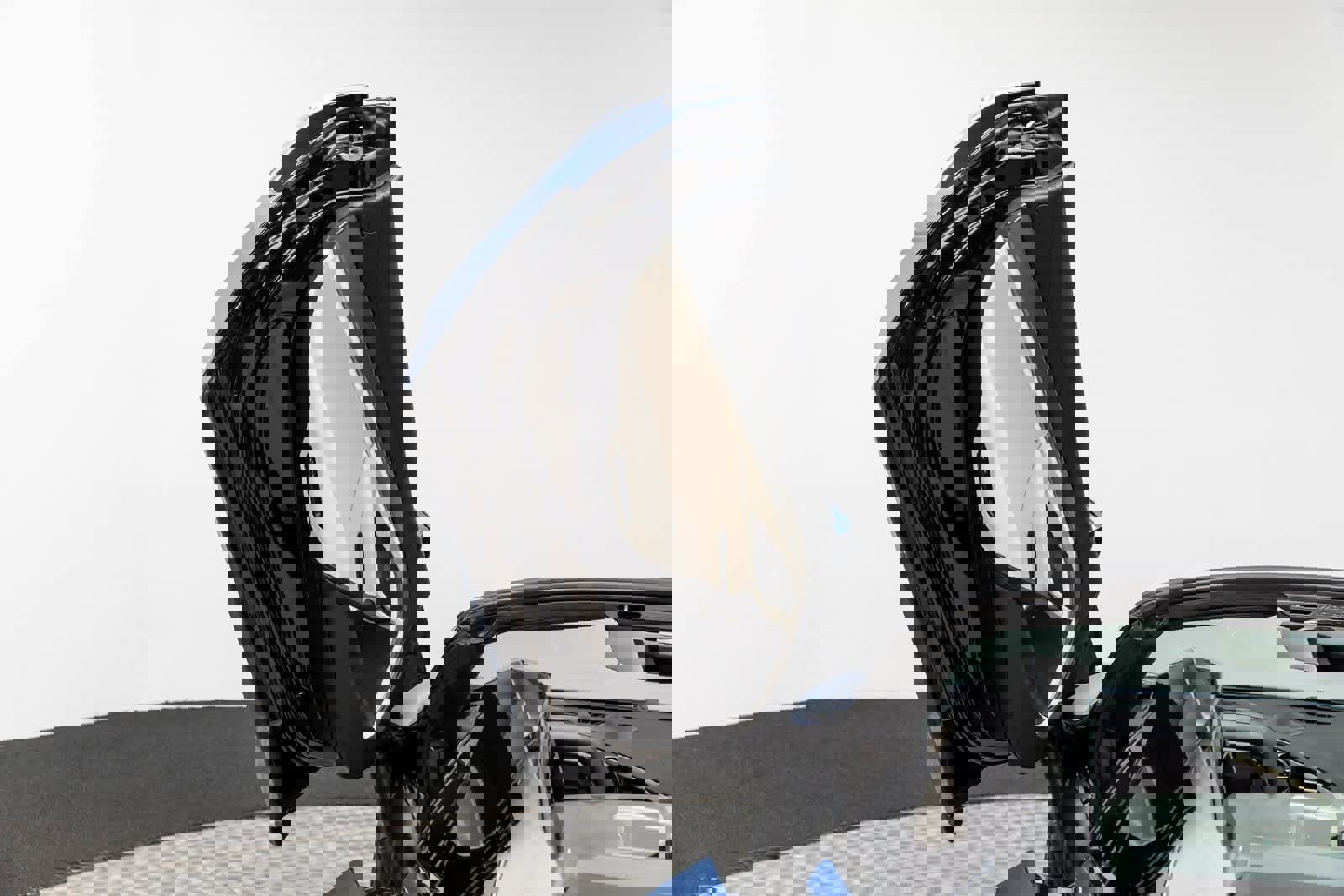 New 2026 McLaren 750S Spider image 23