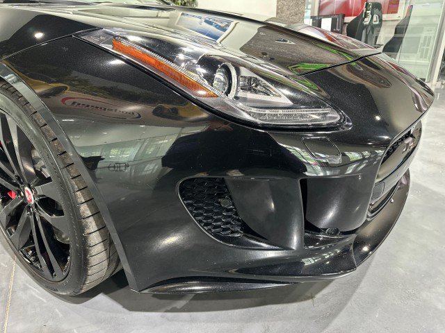Used 2015 Jaguar F-TYPE S RWD image 20