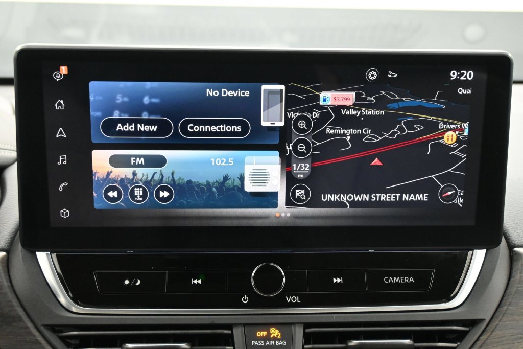 Used 2024 Nissan Altima 2.5 SL FWD image 9