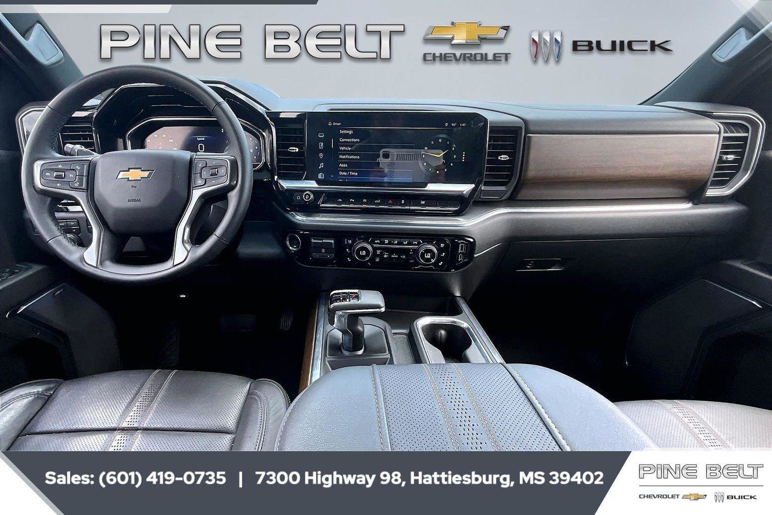 Used 2023 Chevrolet Silverado 1500 High Country w/ Technology Package image 14