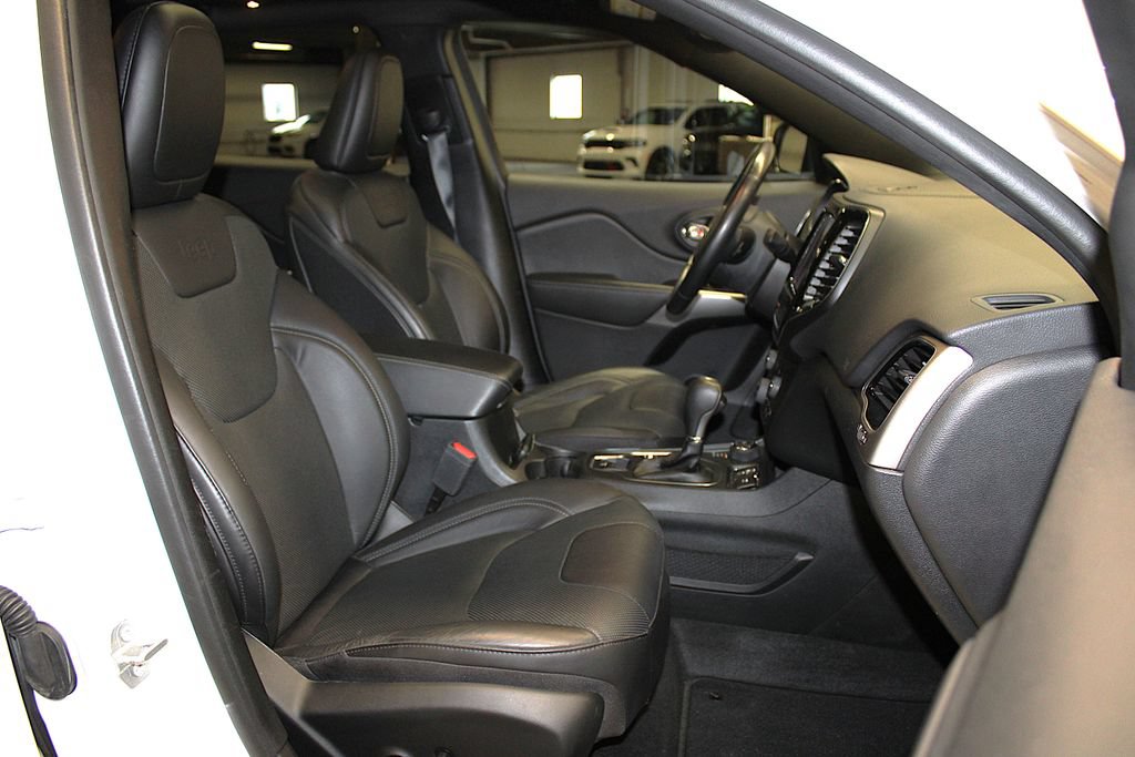 Certified 2020 Jeep Cherokee High Altitude AWD/4WD image 34