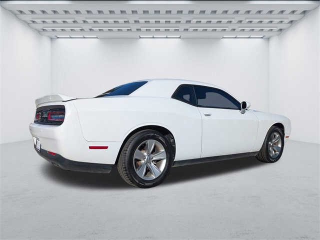 Used 2020 Dodge Challenger SXT image 4