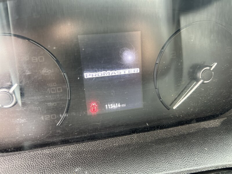 Used 2024 RAM ProMaster 2500 FWD image 6