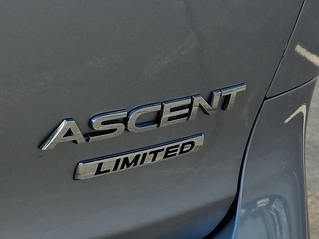 Used 2022 Subaru Ascent Limited AWD/4WD image 32