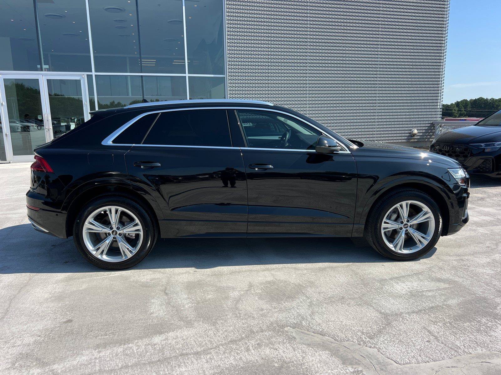 Certified 2023 Audi Q8 Premium Plus AWD/4WD image 4