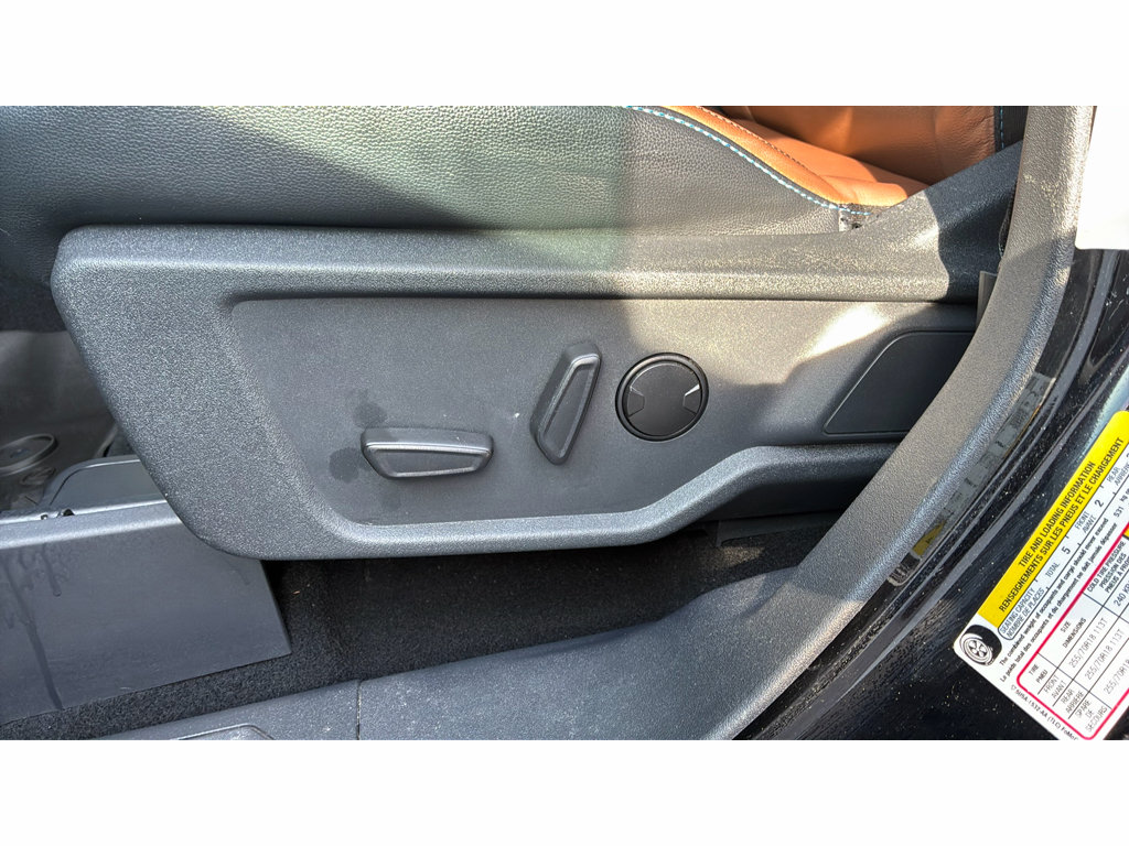 Used 2022 Ford Bronco Outer Banks AWD/4WD image 13