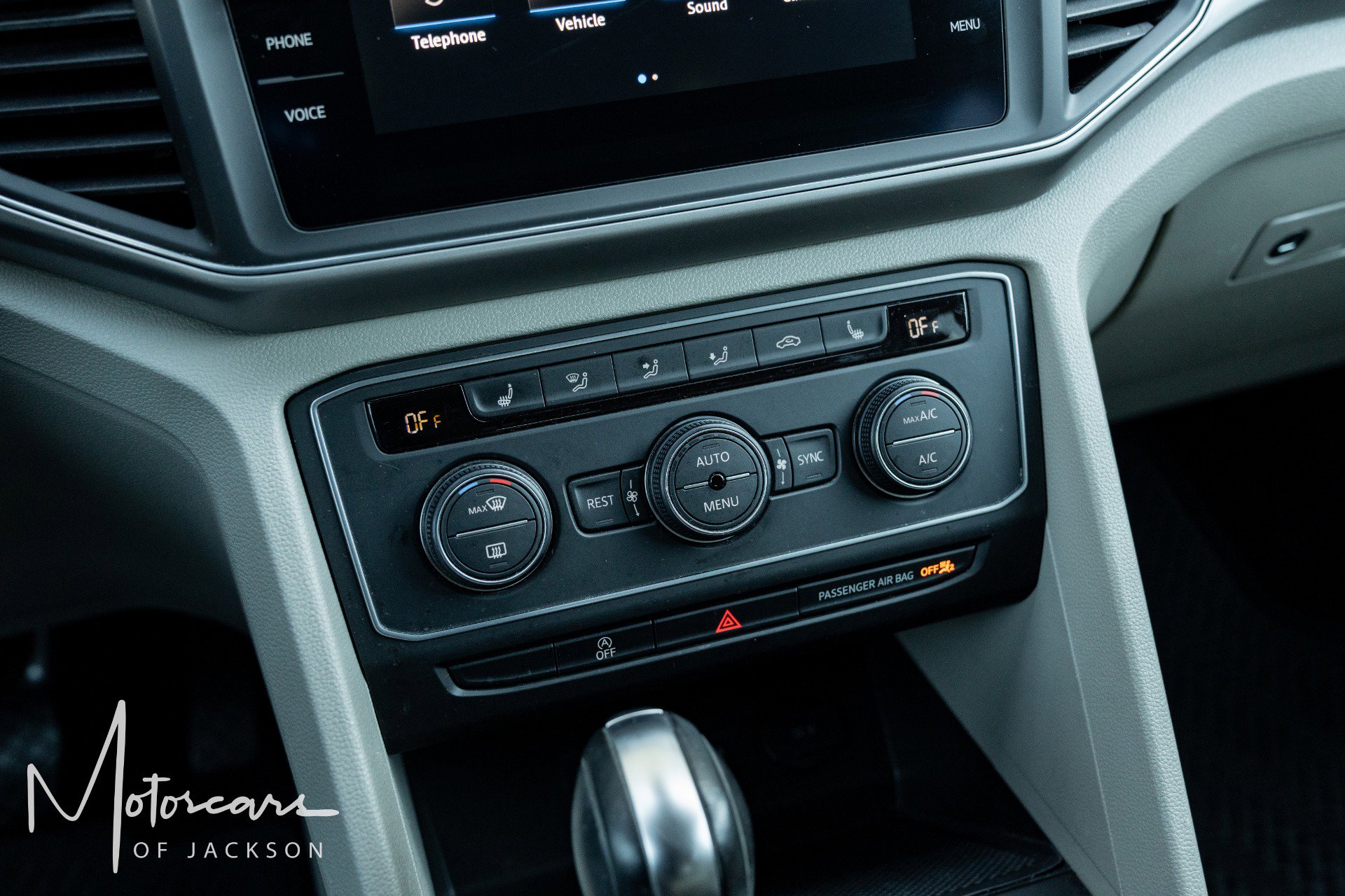 Used 2019 Volkswagen Atlas SE w/ Towing Package image 30