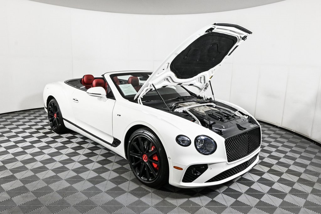 Used 2021 Bentley Continental GT image 10