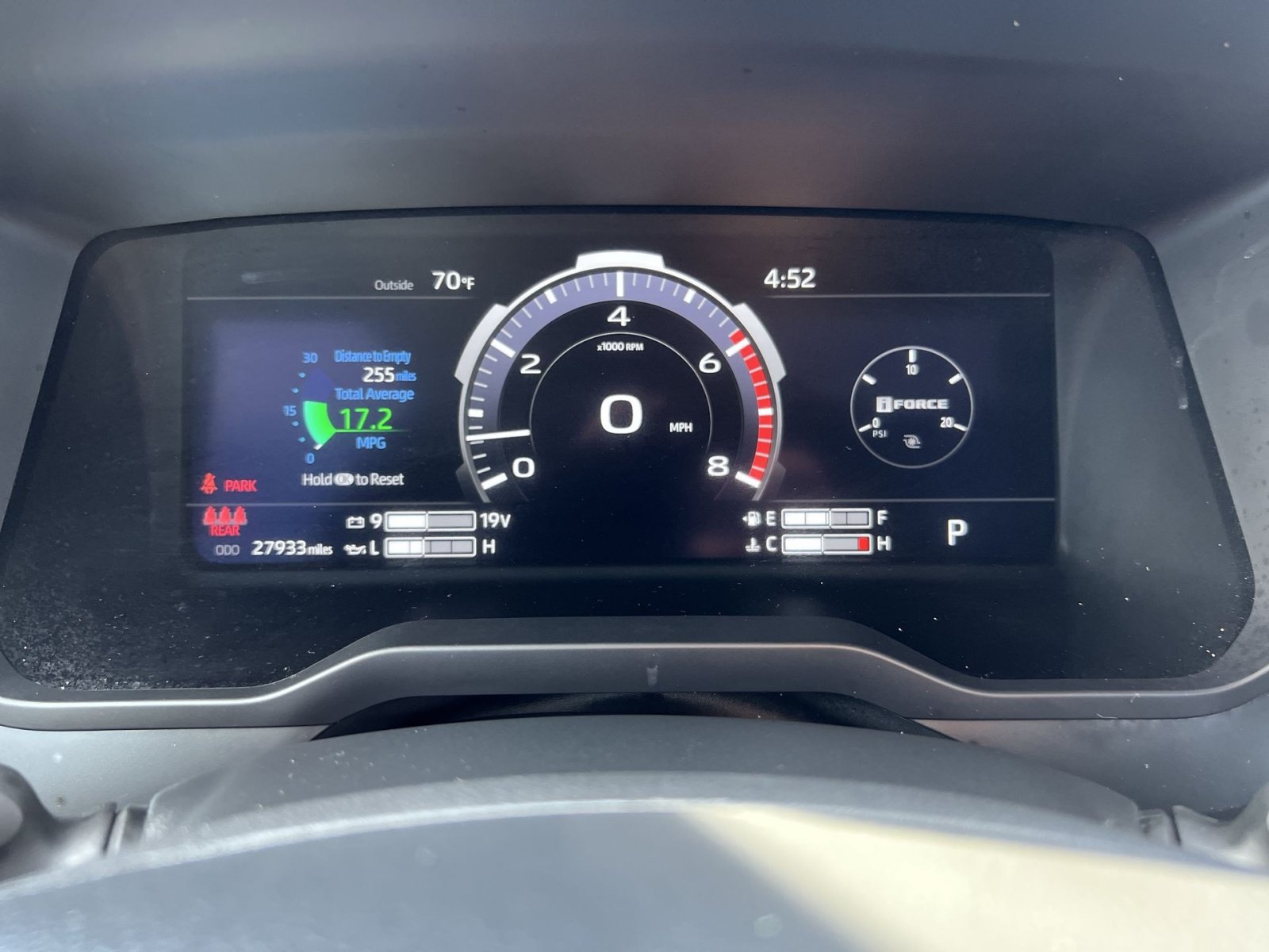 Used 2023 Toyota Tundra Platinum AWD/4WD image 31