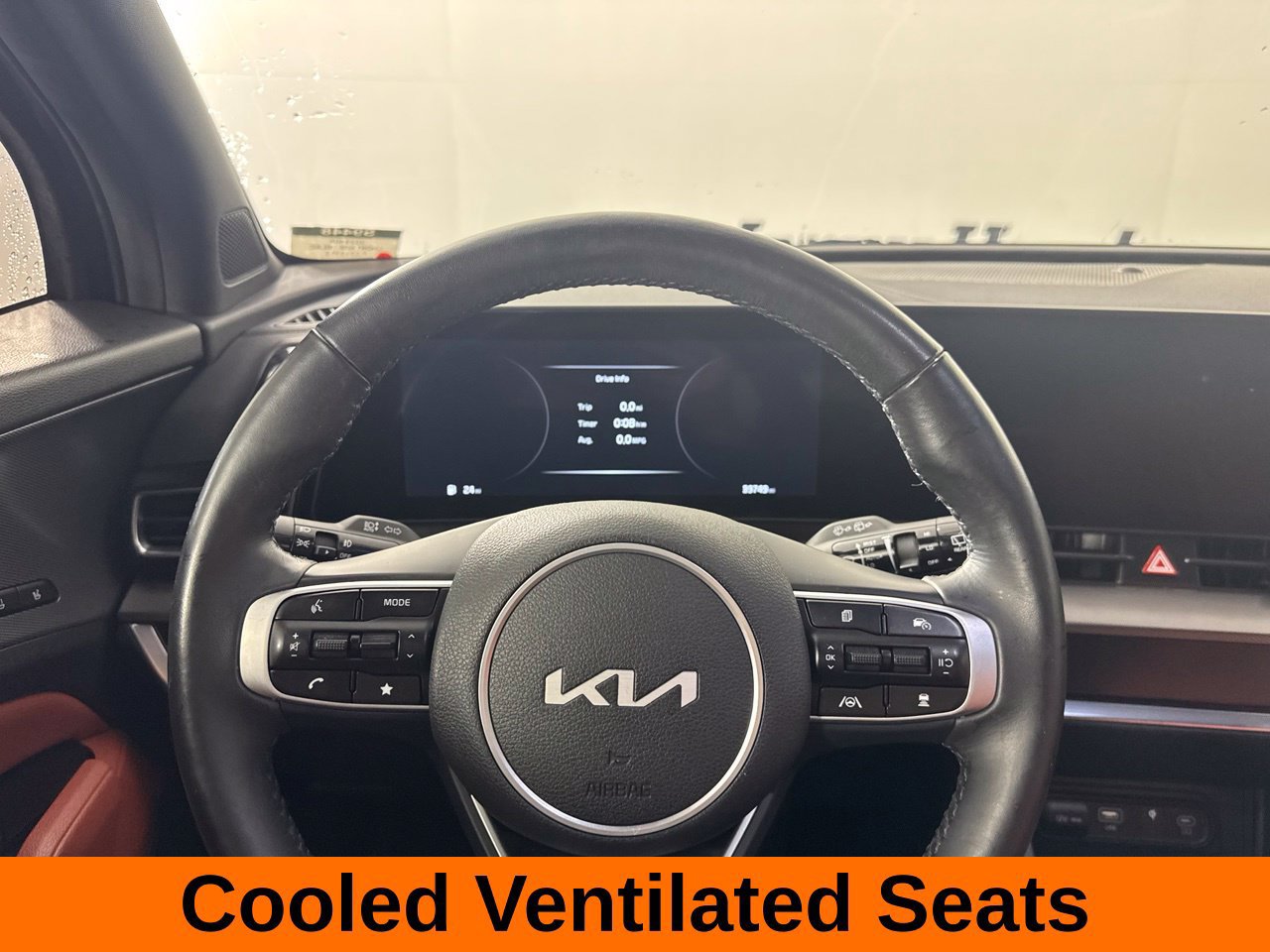 Used 2024 Kia Sportage SX FWD image 16