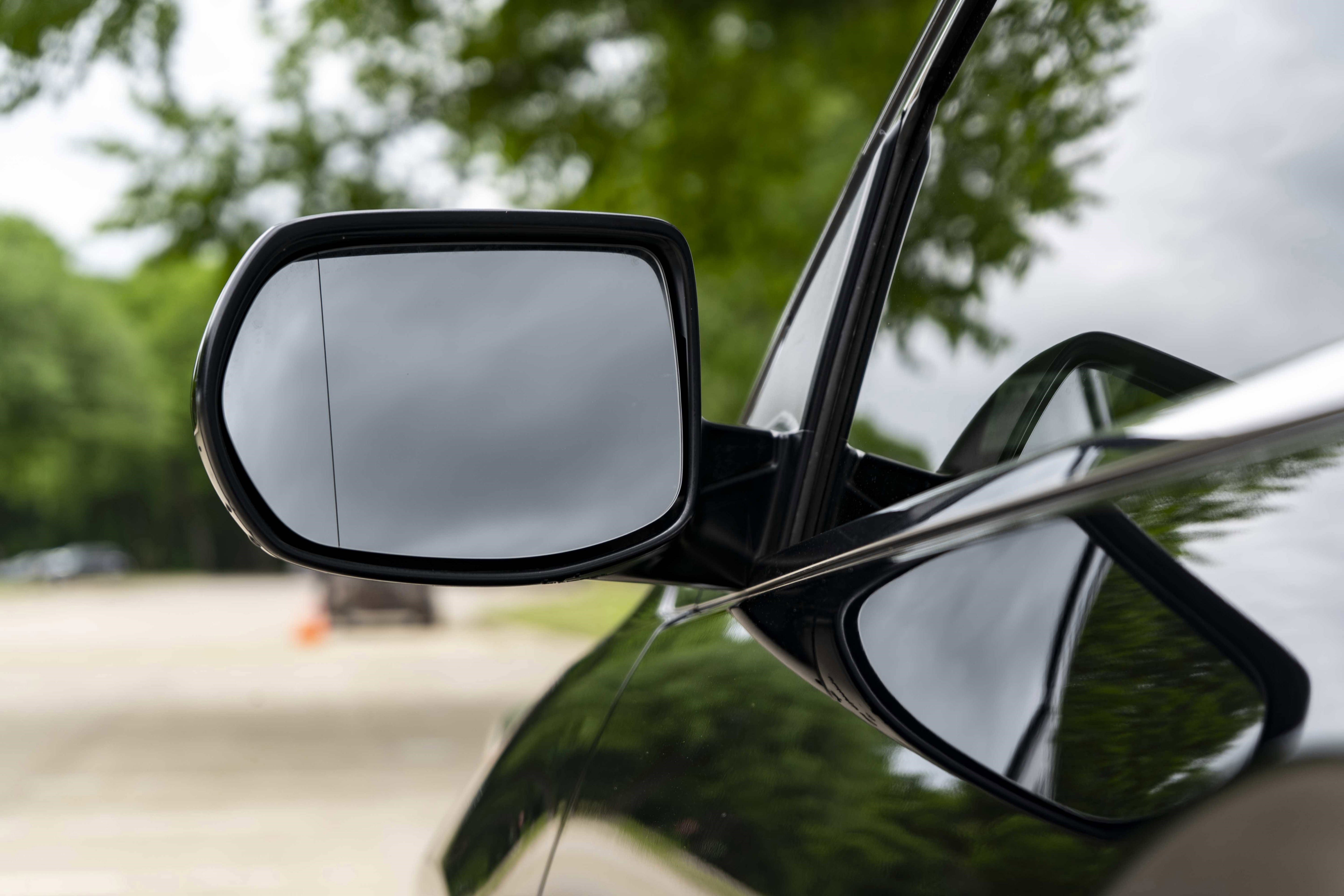 Used 2016 Honda CR-V EX-L image 12