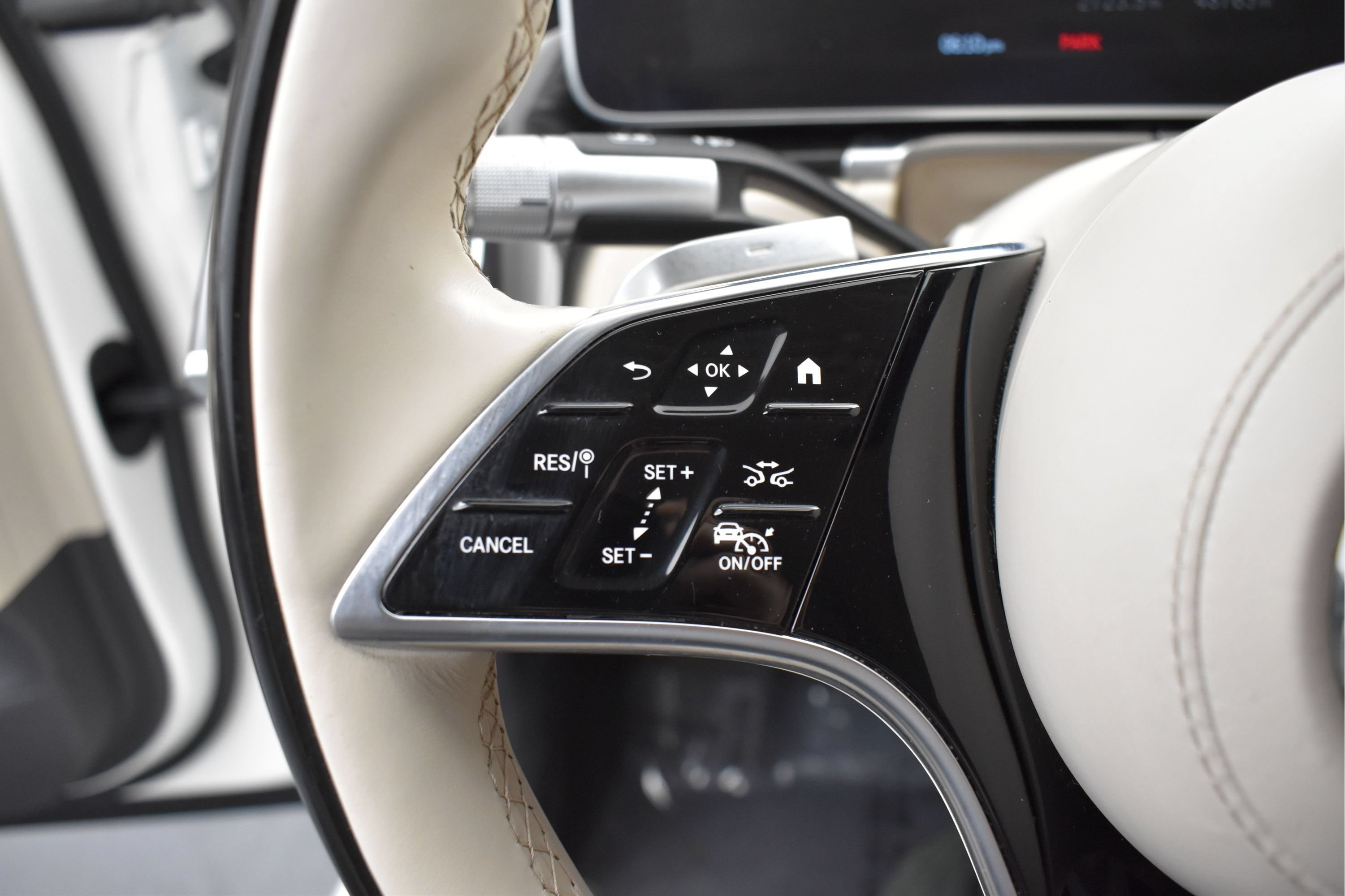 Used 2023 Mercedes-Benz S 500 4MATIC image 19