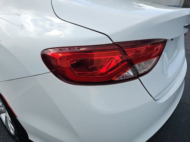 Used 2016 Chrysler 200 Limited w/ Anniversary Edition FWD image 37