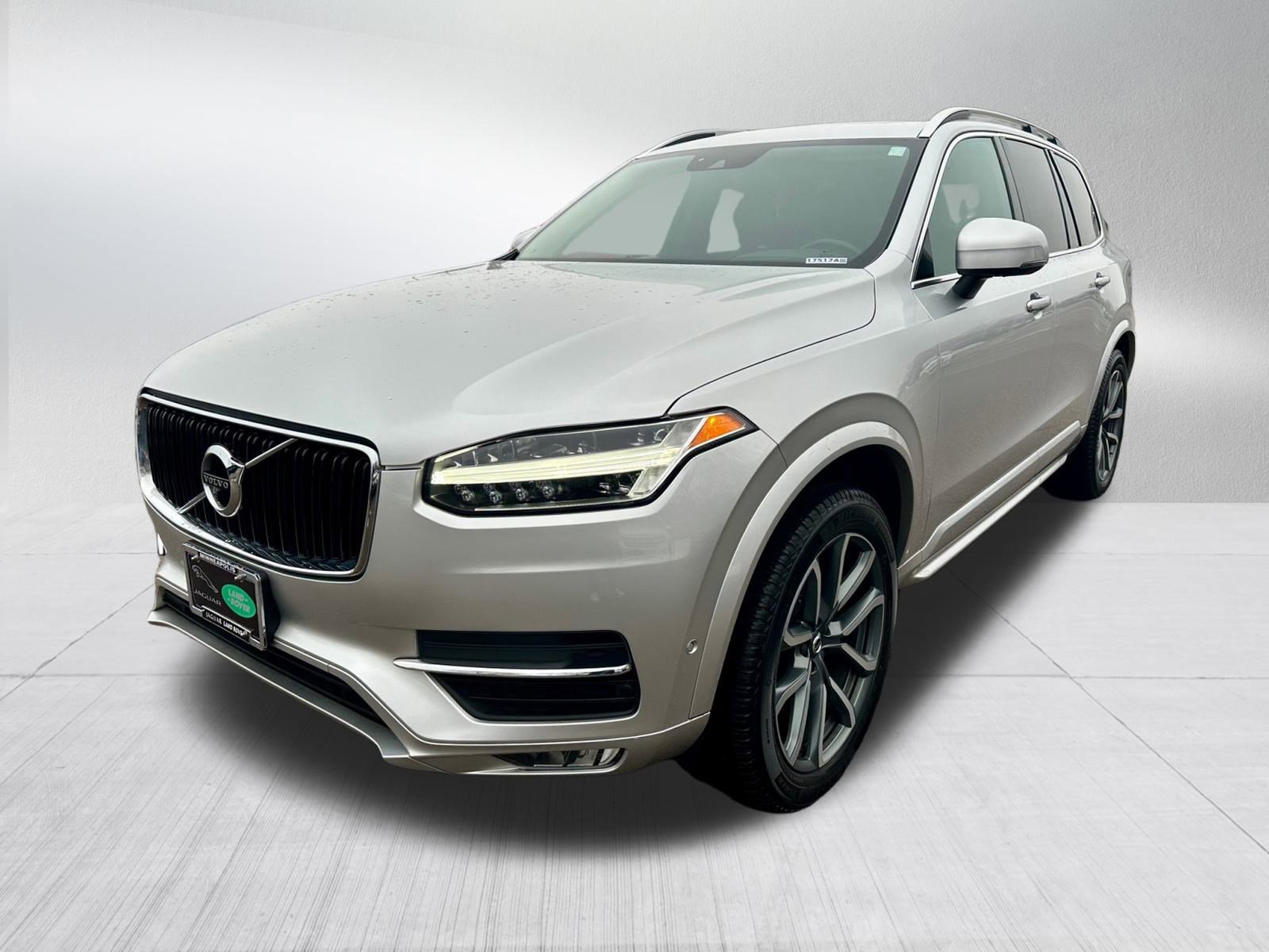 Used 2018 Volvo XC90 T6 Momentum w/ Convenience Package