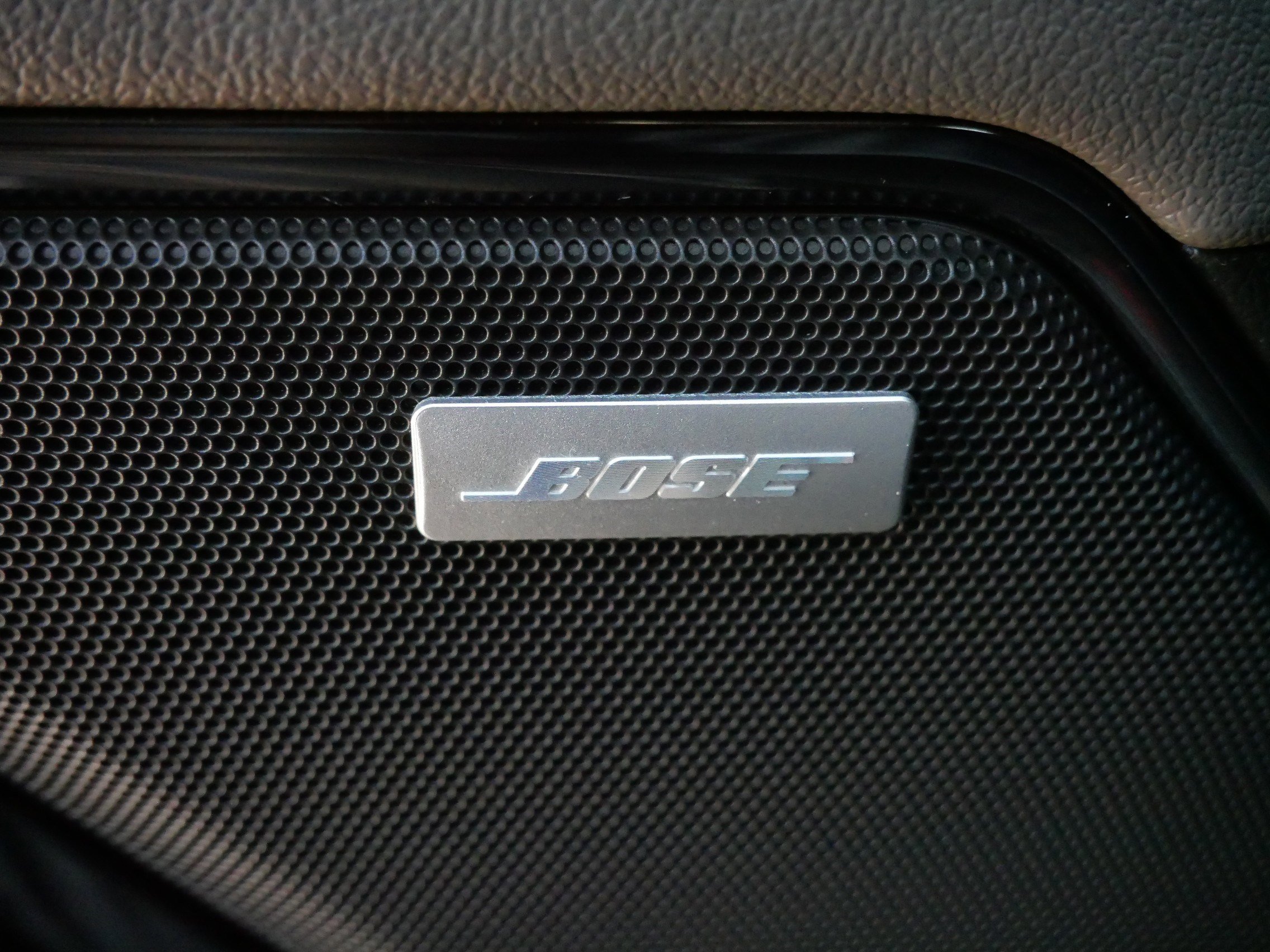 Used 2022 Chevrolet Silverado 1500 ZR2 w/ Technology Package image 36