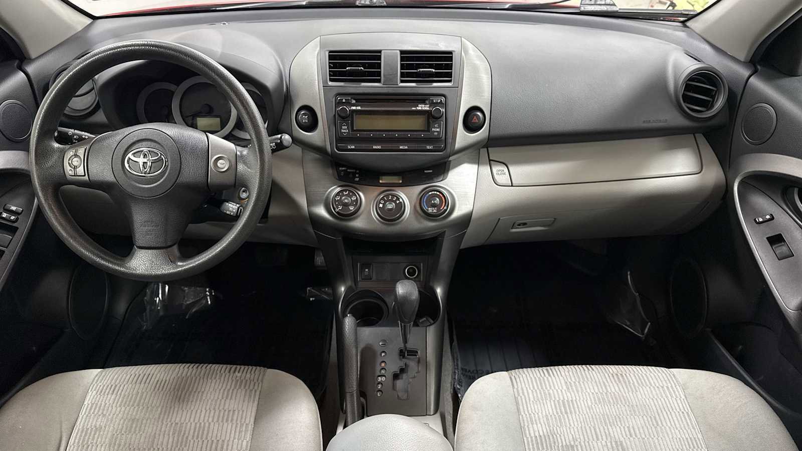 Used 2012 Toyota RAV4 4WD image 24