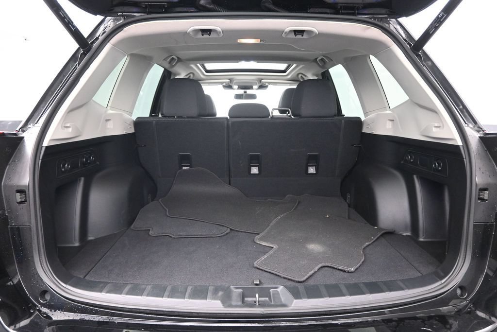Used 2022 Subaru Forester Premium AWD/4WD image 29