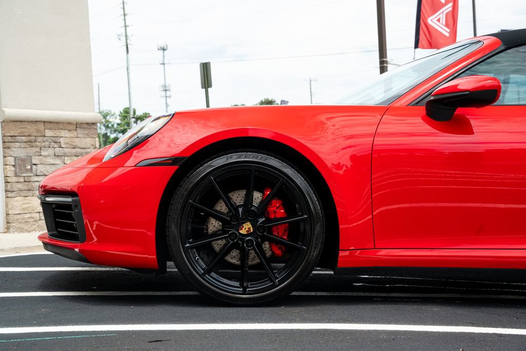 Used 2020 Porsche 911 Carrera RWD image 23