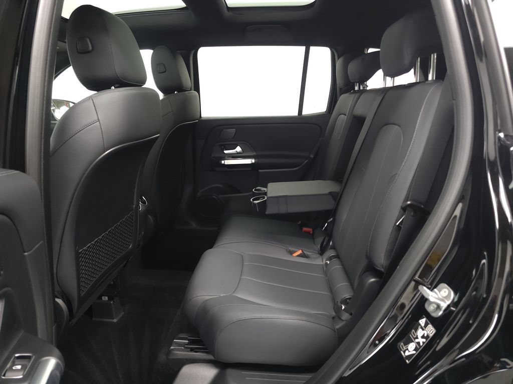 Certified 2026 Mercedes-Benz GLB 250 4MATIC image 24
