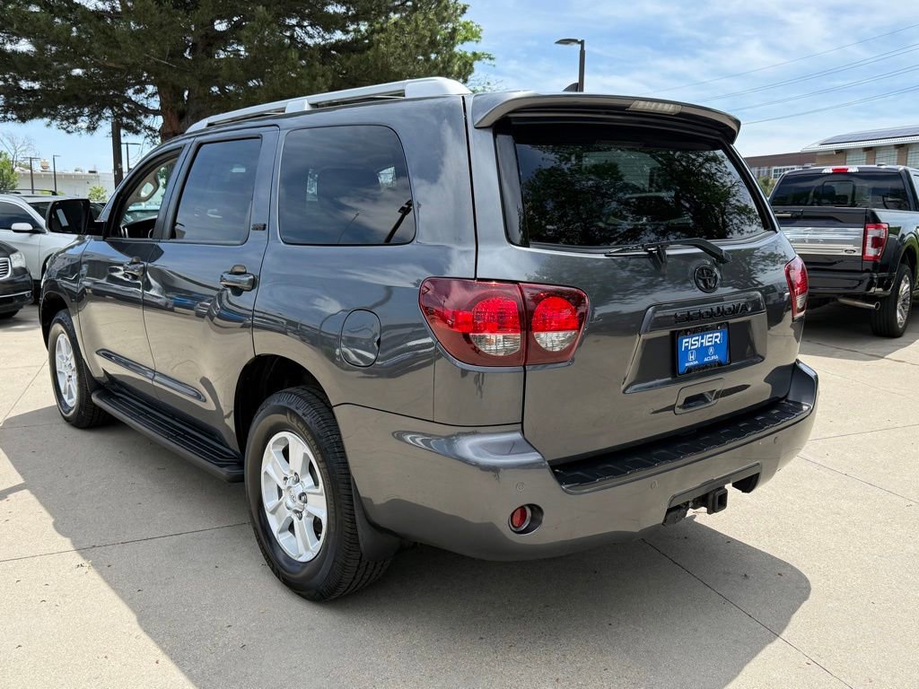 Used 2019 Toyota Sequoia SR5 AWD/4WD image 6