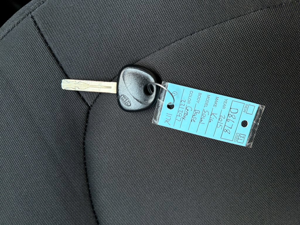 Used 2015 Kia Soul FWD image 20