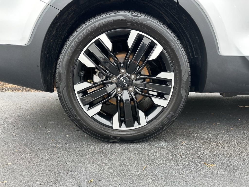 Used 2023 Kia Telluride SX image 34