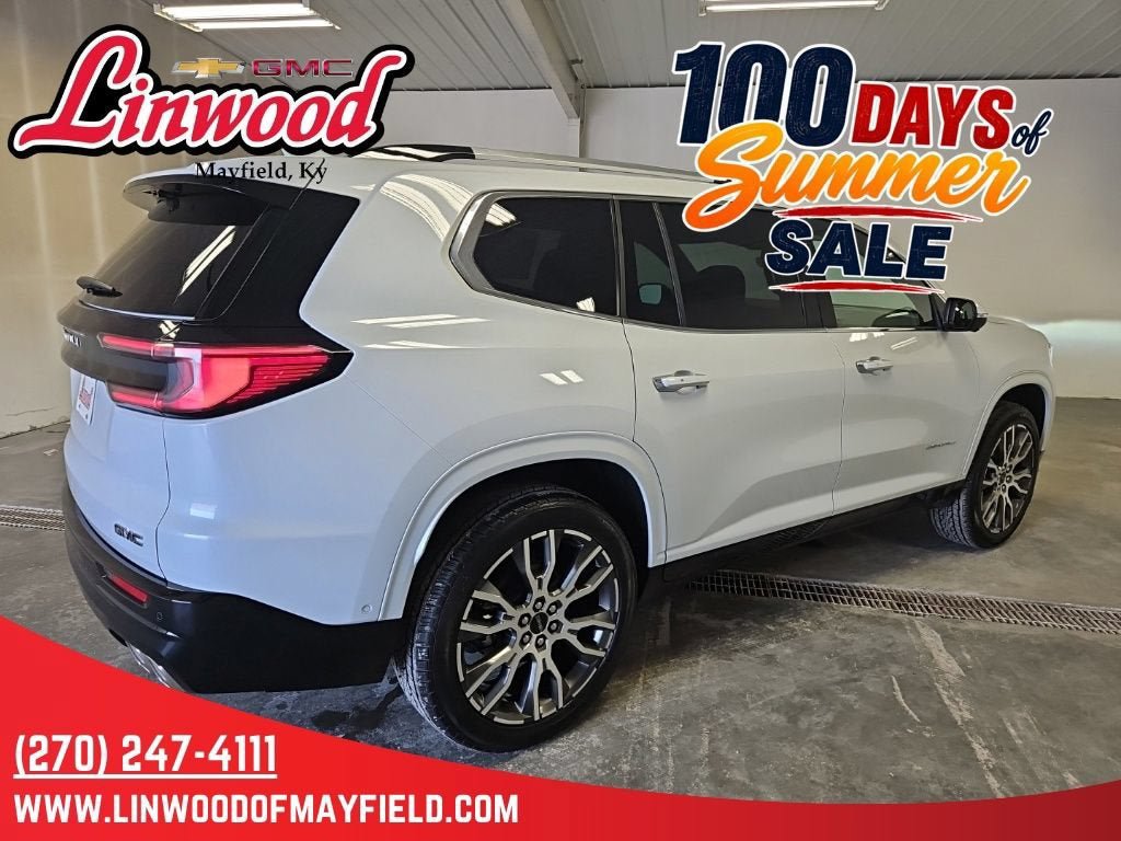 New 2027 GMC Acadia Denali Ultimate FWD image 2