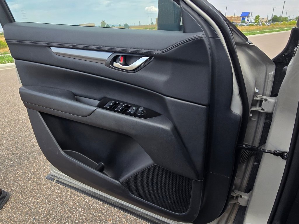 Used 2025 MAZDA CX-5 AWD 2.5 S w/ Preferred Package image 18
