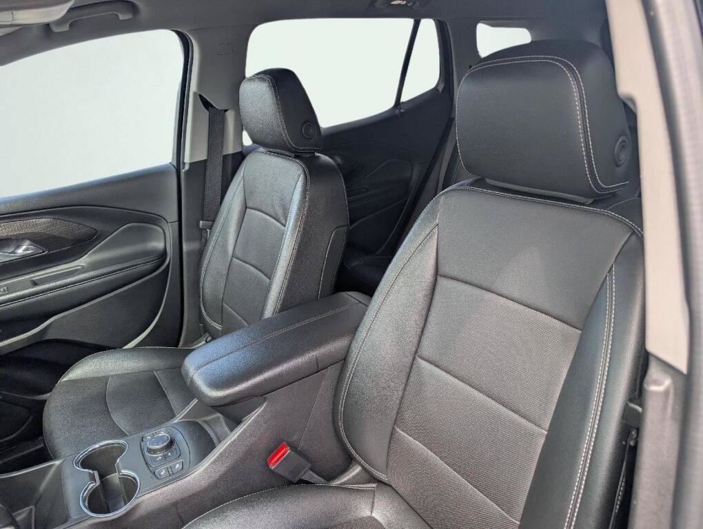 Used 2024 GMC Terrain SLT AWD/4WD image 13