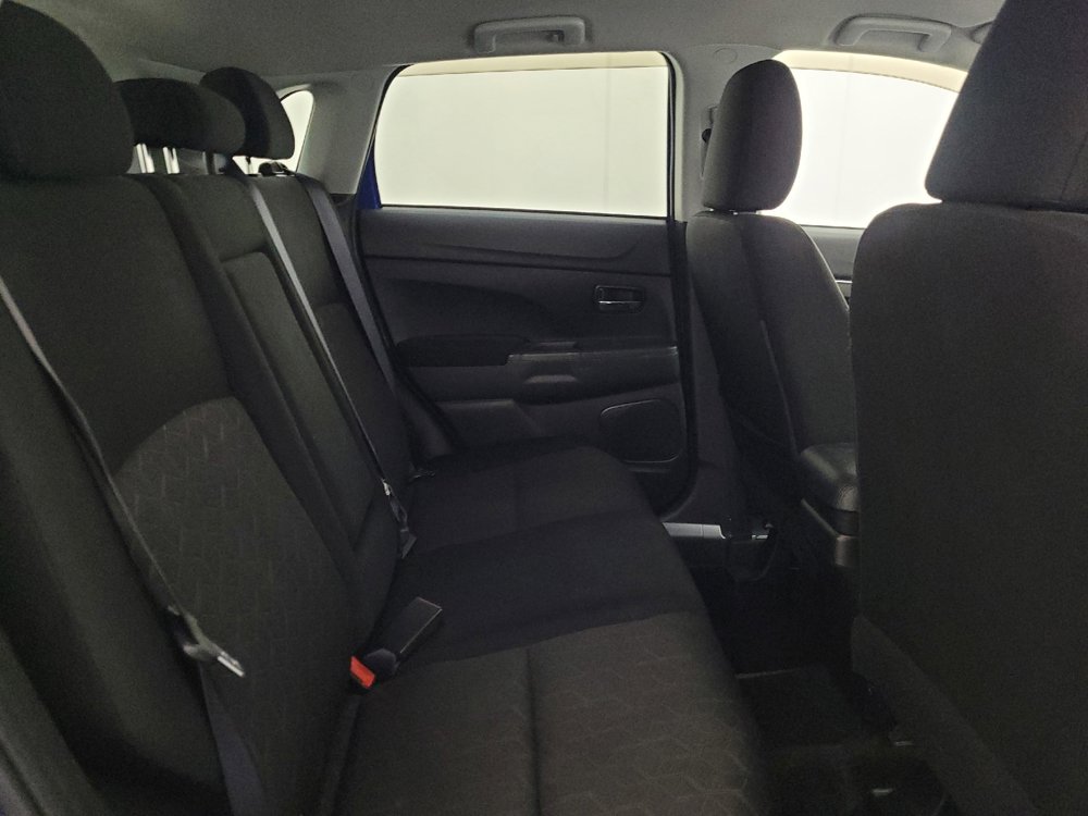 Used 2021 Mitsubishi Outlander Sport ES FWD image 19