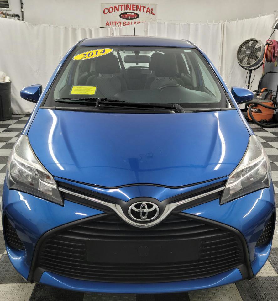 Used 2016 Toyota Yaris L FWD image 2