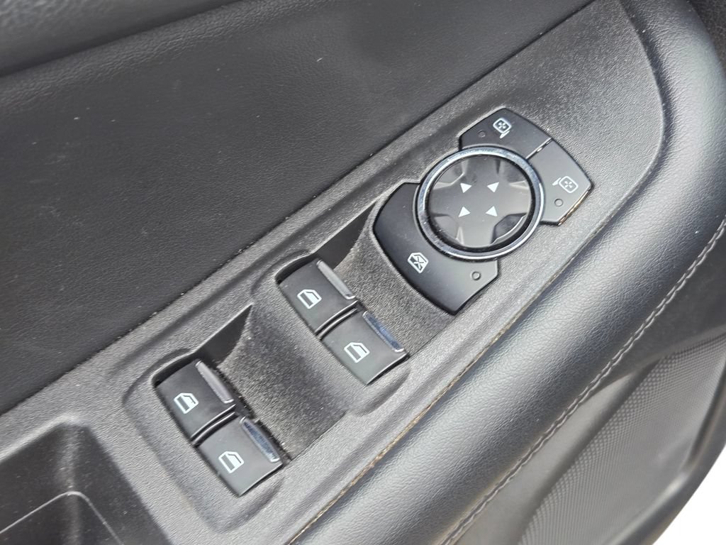 Used 2024 Ford Edge SEL AWD/4WD image 15