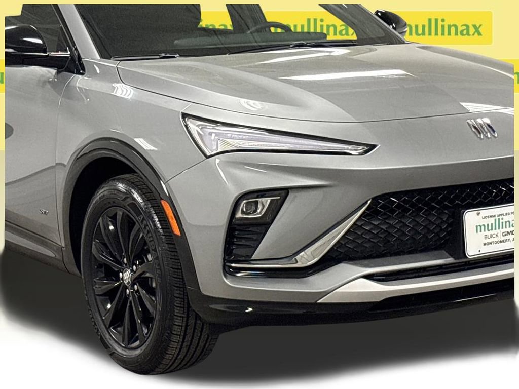 Used 2025 Buick Envista Sport Touring w/ Convenience I Package image 4