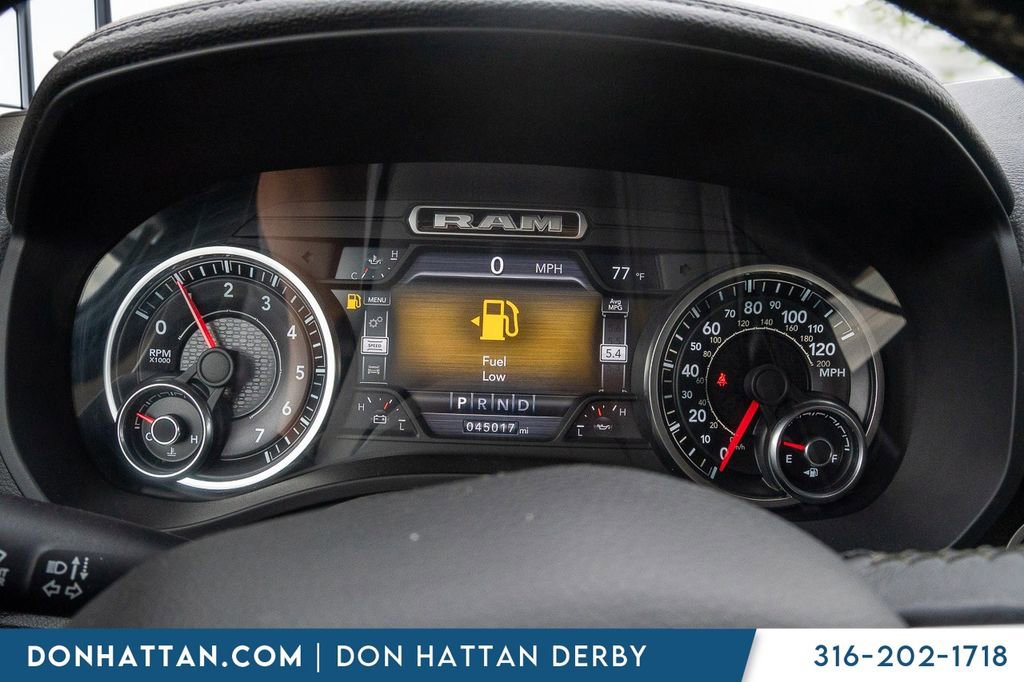 Used 2019 RAM 1500 Laramie AWD/4WD image 6