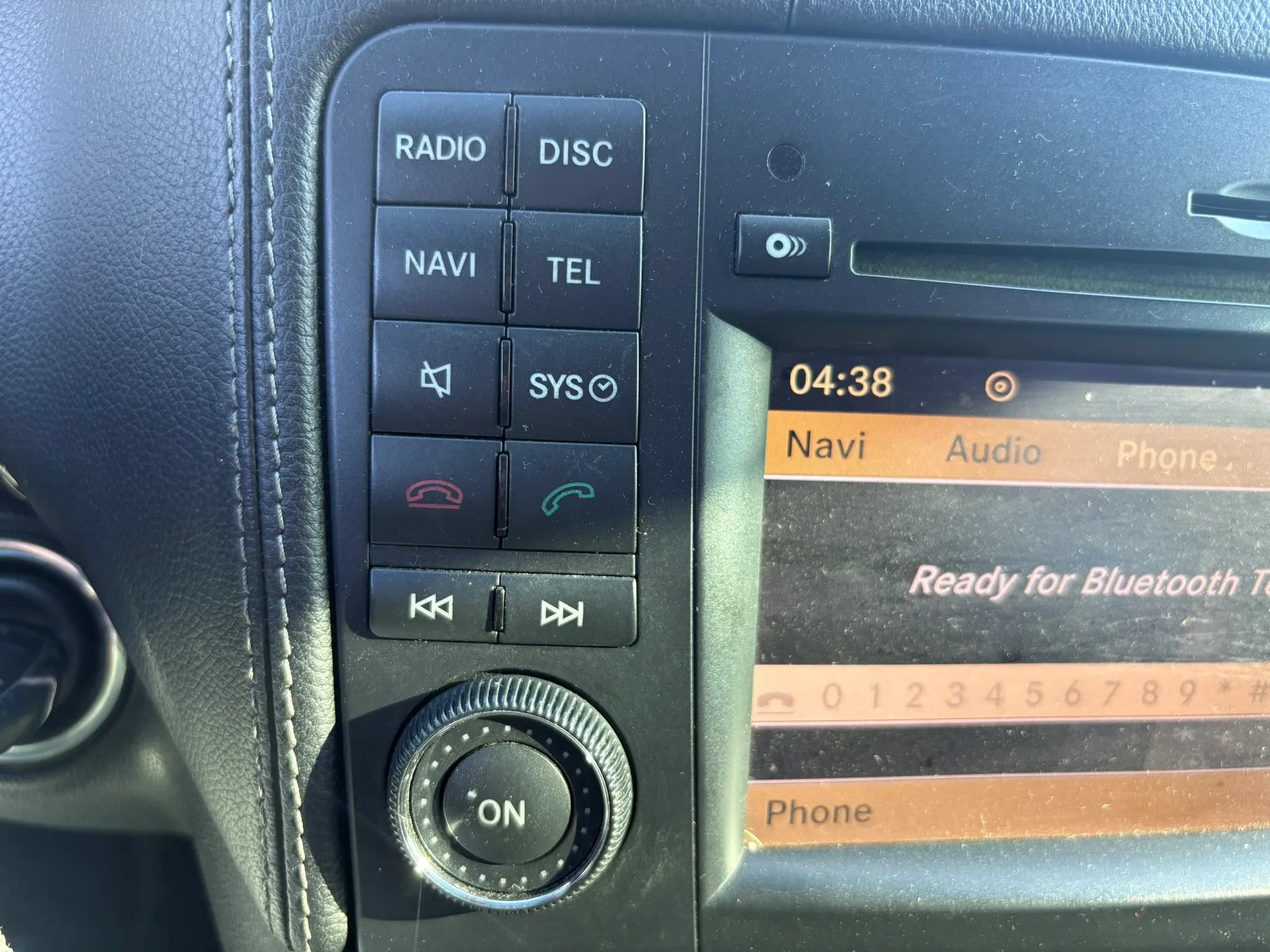 Used 2012 Mercedes-Benz GL 450 4MATIC image 31