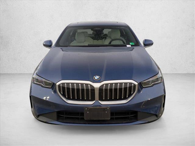 Used 2024 BMW 530i xDrive w/ Convenience Package video 2