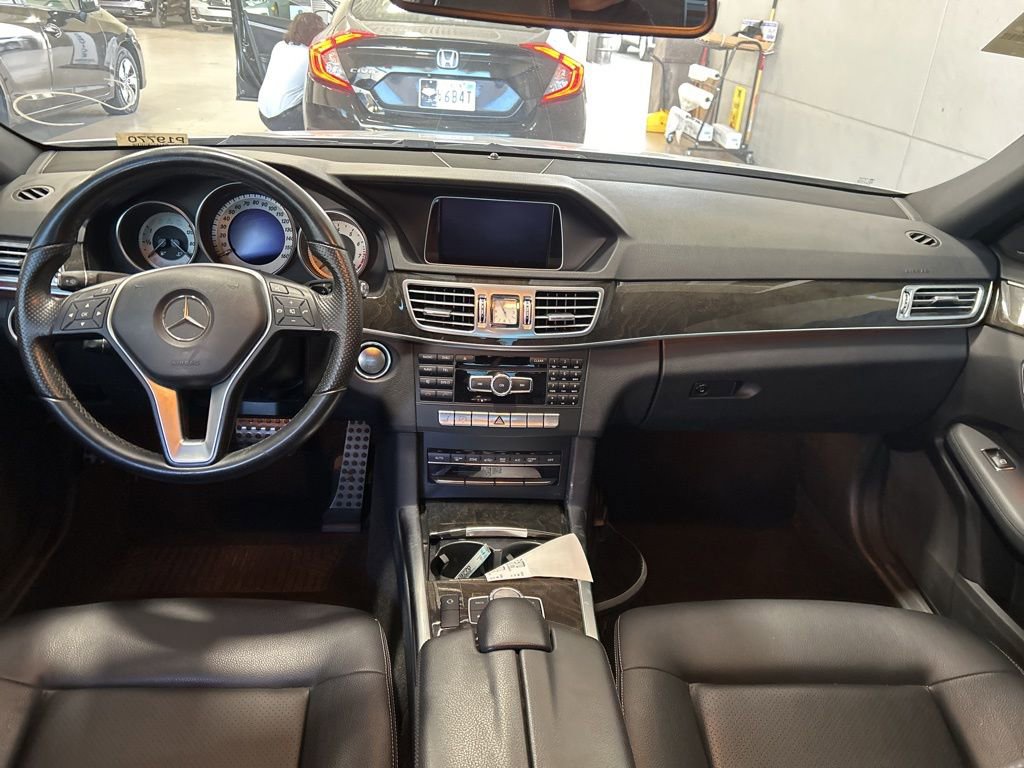 Used 2015 Mercedes-Benz E 350 4MATIC Sedan w/ Premium 1 Package image 11