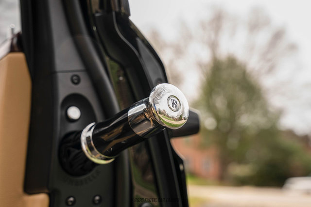 Used 2014 Rolls-Royce Ghost image 54